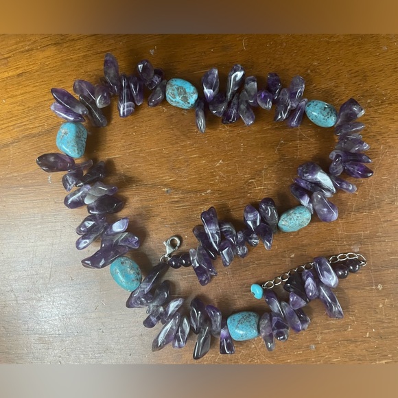 Chevron amethyst necklace ~16-17 inches - Picture 4 of 5